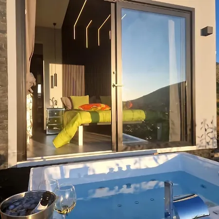 Glamping Sensations *