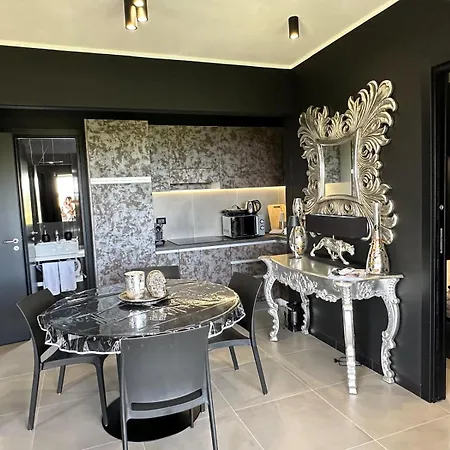 Glamping Sensations Villa Scarlino